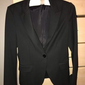 Basic Black Womens Suit Jacket/Blazer 👠